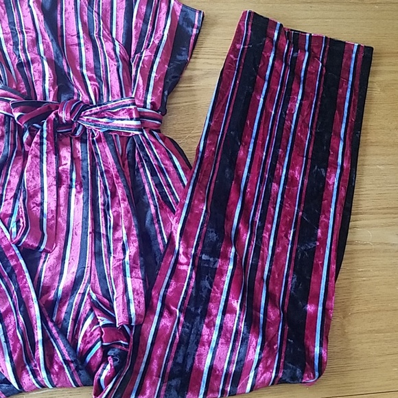 Retro Jupsuit! - Picture 4 of 6